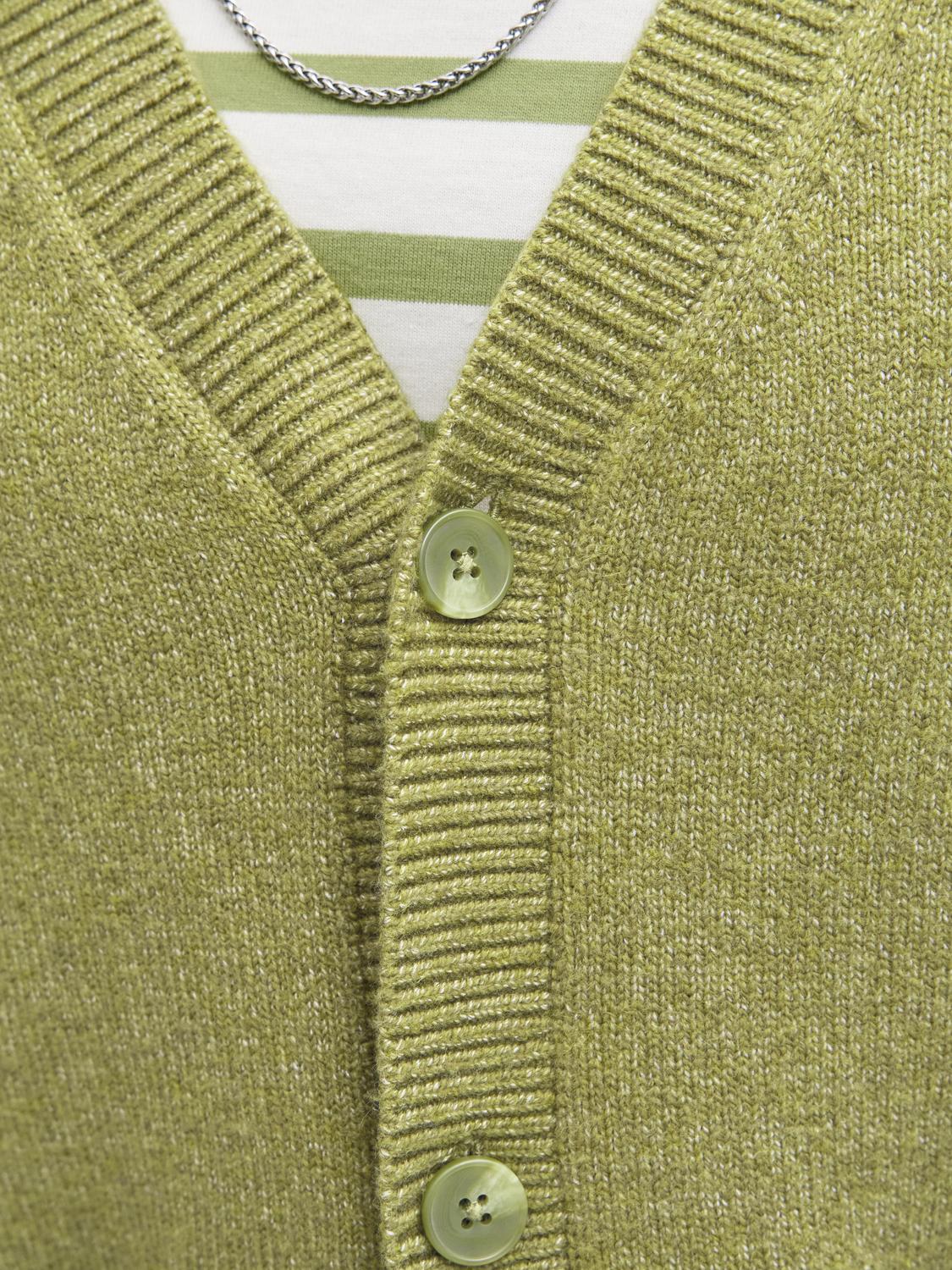 model_shot-detail